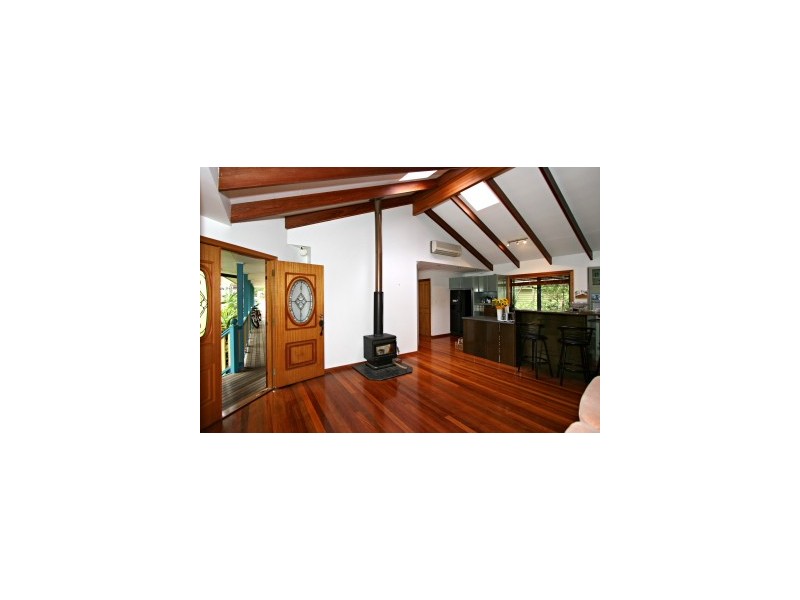 6 Tristania Place, Byron Bay NSW 2481