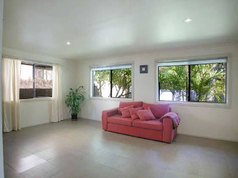 5 Armstrong Street, Suffolk Park NSW 2481