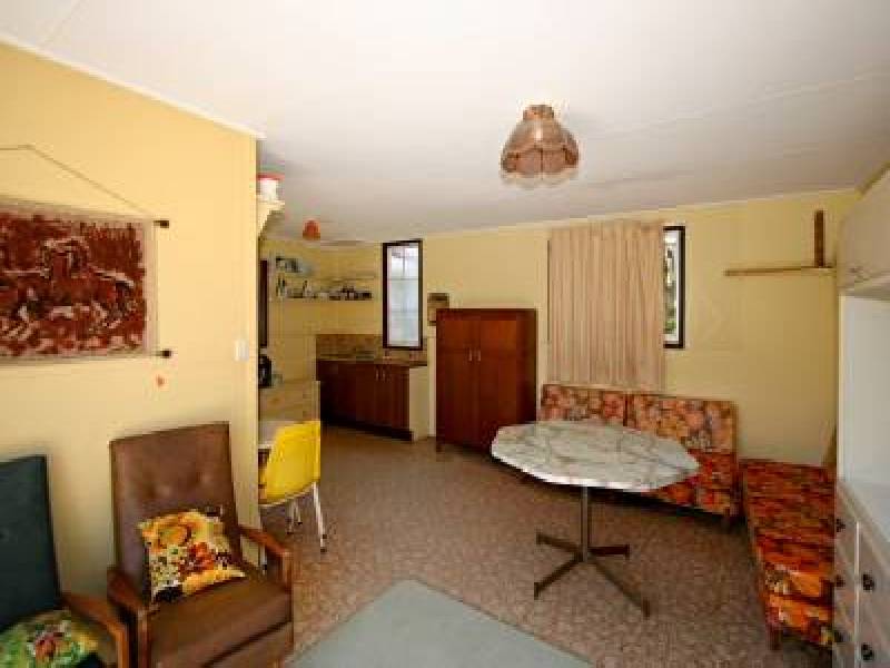 23 Armstrong Street, Suffolk Park NSW 2481