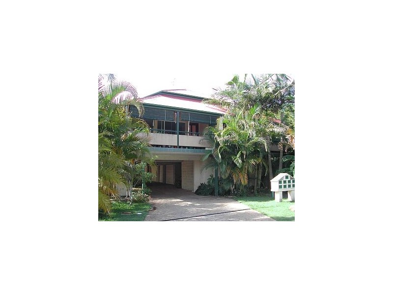 2/1 Wollumbin Street, Byron Bay NSW 2481