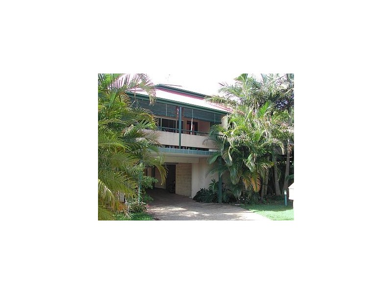 2/1 Wollumbin Street, Byron Bay NSW 2481