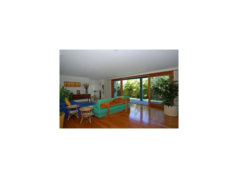 13 Brandon Street, Suffolk Park NSW 2481