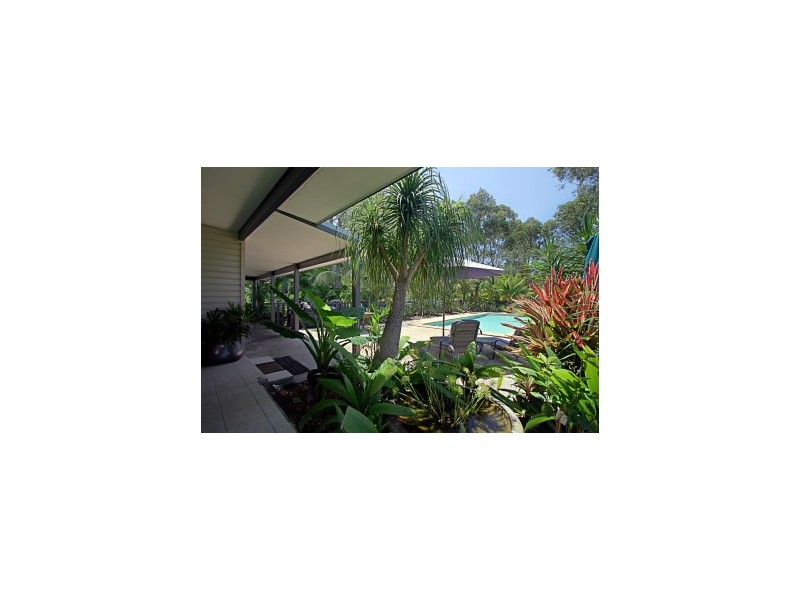65 Armstrong Lane, Broken Head NSW 2481