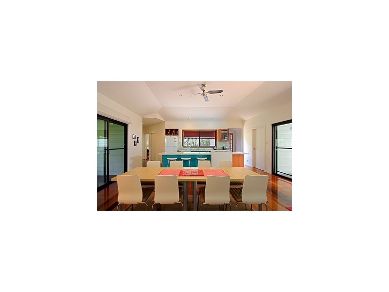 37 Plantation Drive, Ewingsdale NSW 2481