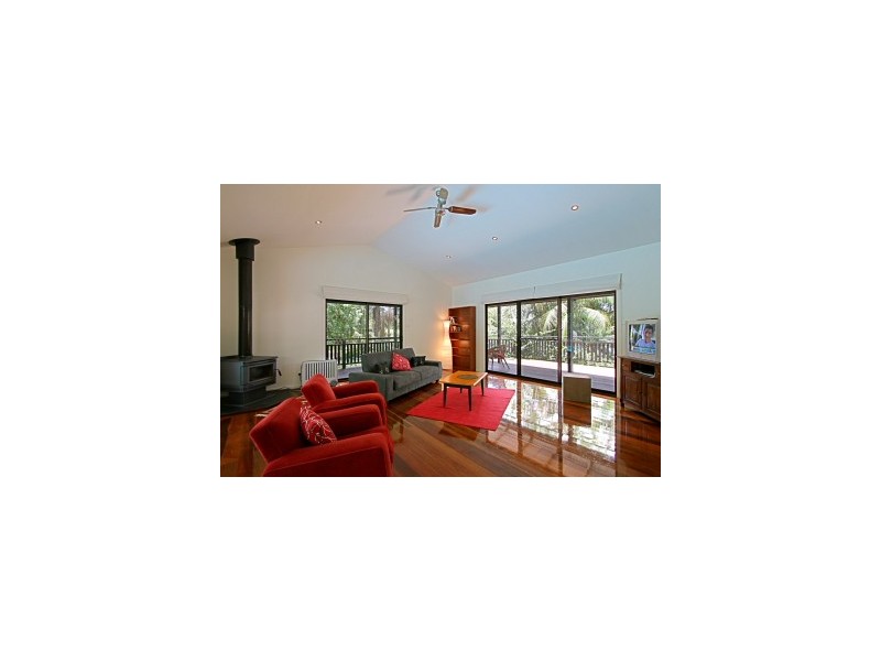 37 Plantation Drive, Ewingsdale NSW 2481