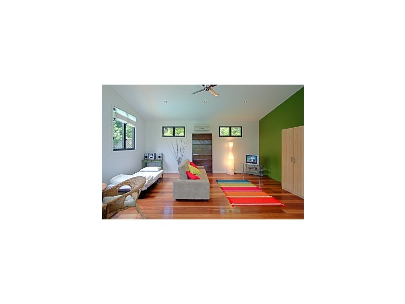 37 Plantation Drive, Ewingsdale NSW 2481