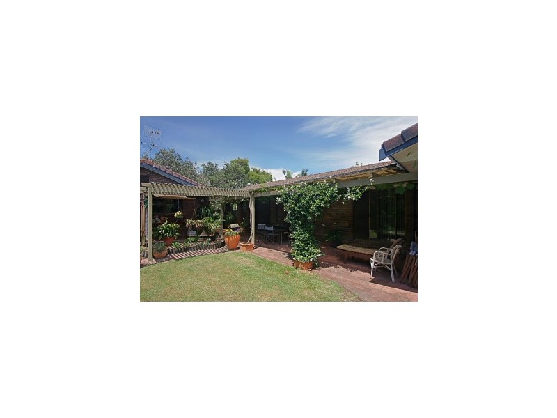 6 Wareham Street, Suffolk Park NSW 2481