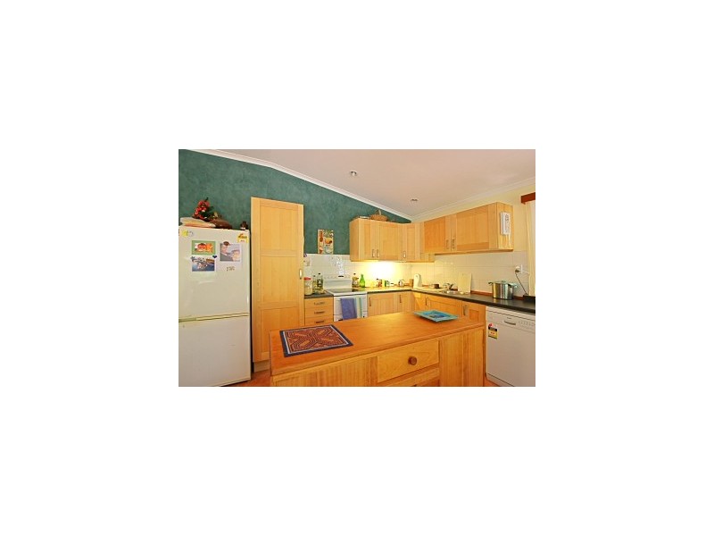 6 Wareham Street, Suffolk Park NSW 2481