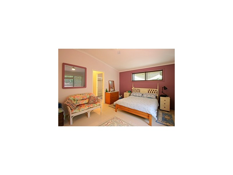 6 Wareham Street, Suffolk Park NSW 2481