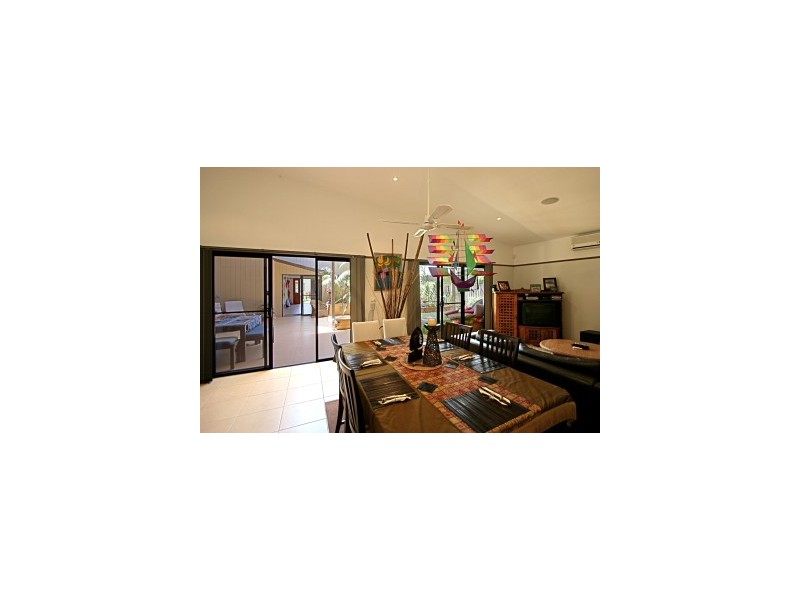 3/3 Sallywattle Drive, Byron Bay NSW 2481