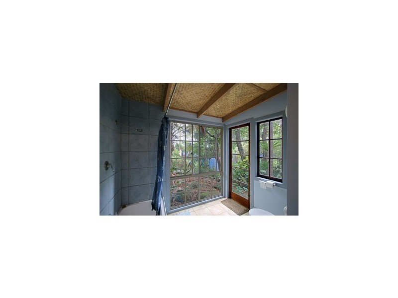 2 McInnes Lane, Tyagarah NSW 2481