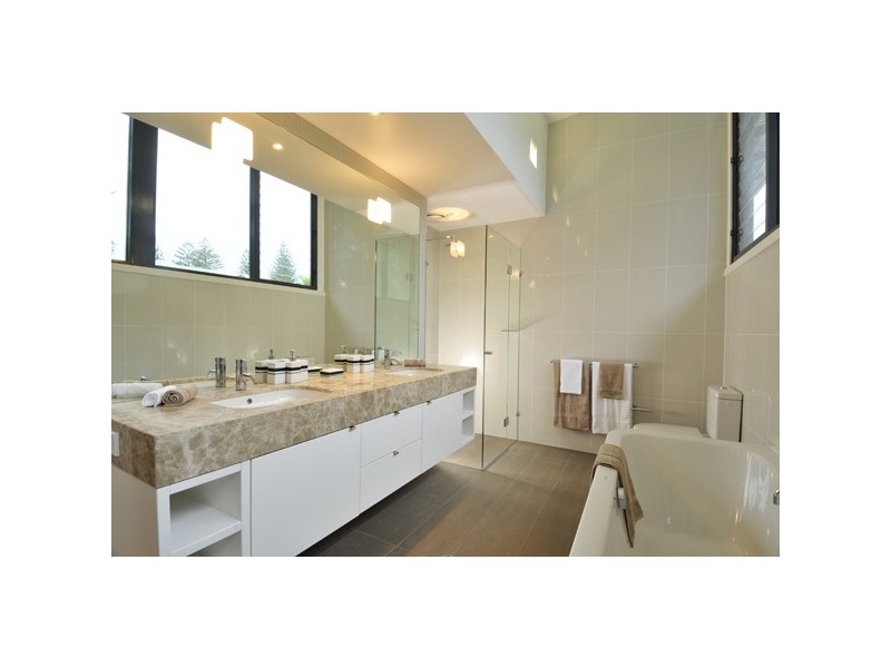 7 Cavanbah Street, Byron Bay NSW 2481