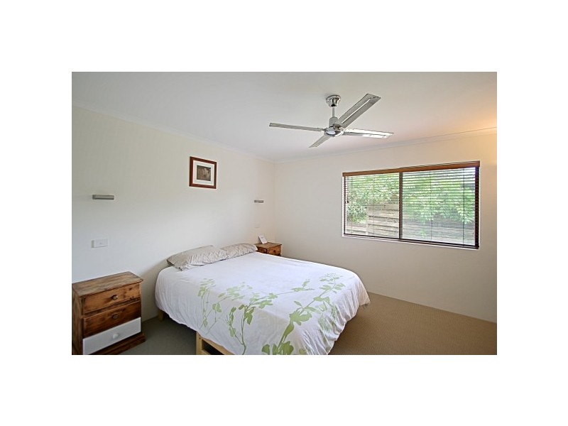 35 Brandon Street, Suffolk Park NSW 2481