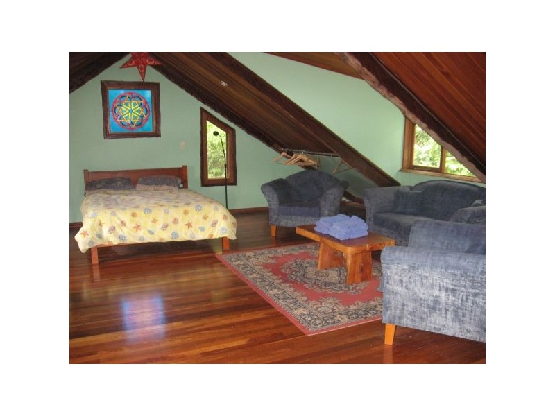 70 Plantation Drive, Ewingsdale NSW 2481