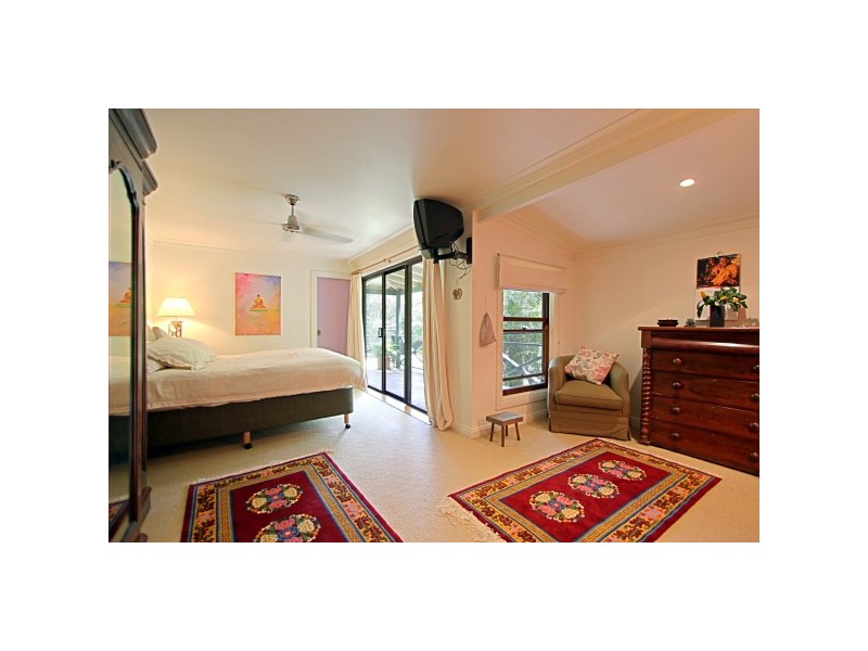 20 Taylors Lane, Ewingsdale NSW 2481