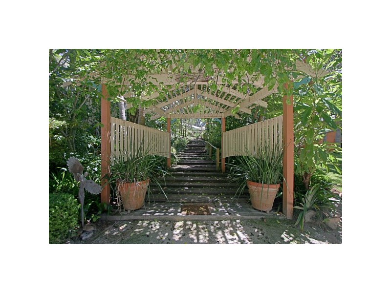 20 Taylors Lane, Ewingsdale NSW 2481