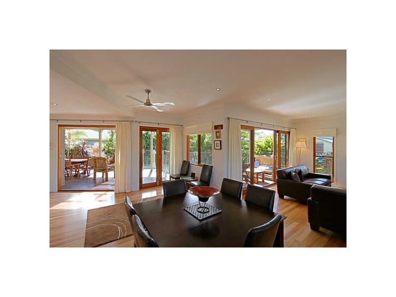 7 Sallywattle Drive, Suffolk Park NSW 2481