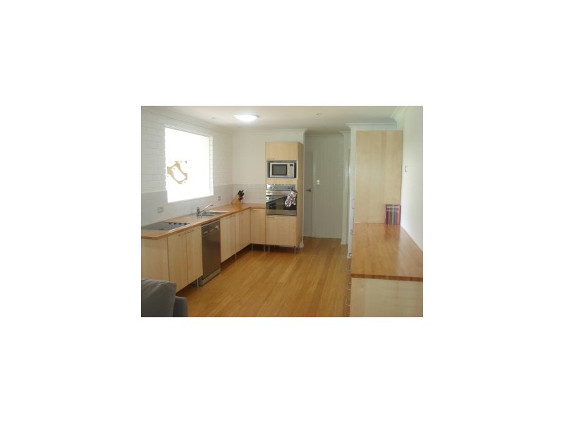 11 Hayter Street, Suffolk Park NSW 2481