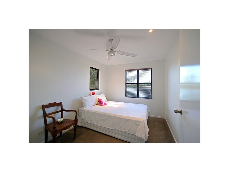 16 Red Bean Close, Suffolk Park NSW 2481