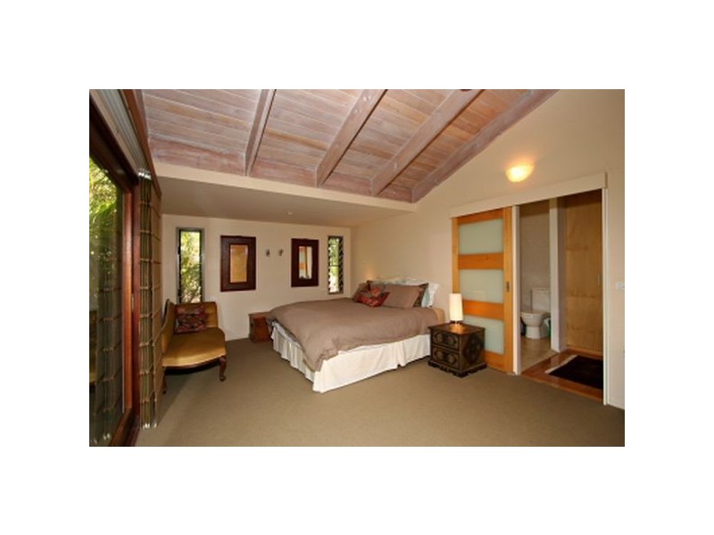 5 Bay Vista Lane, Ewingsdale NSW 2481