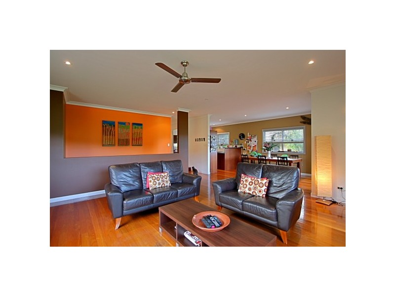 18 Caniaba Crescent, Suffolk Park NSW 2481