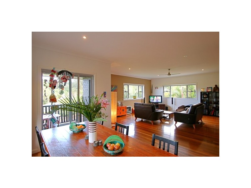 18 Caniaba Crescent, Suffolk Park NSW 2481