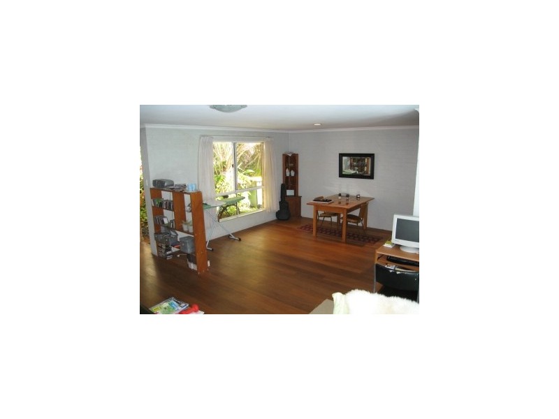 2/17 Kalemajere Drive, Suffolk Park NSW 2481