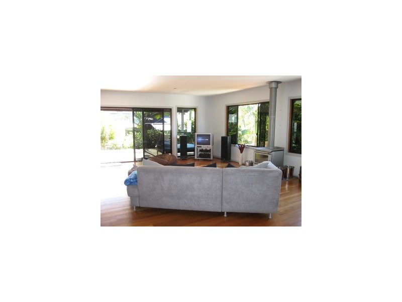 5 Honeysuckle Drive, Byron Bay NSW 2481