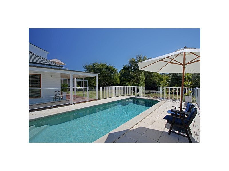 12 Magnolia Place, Ewingsdale NSW 2481