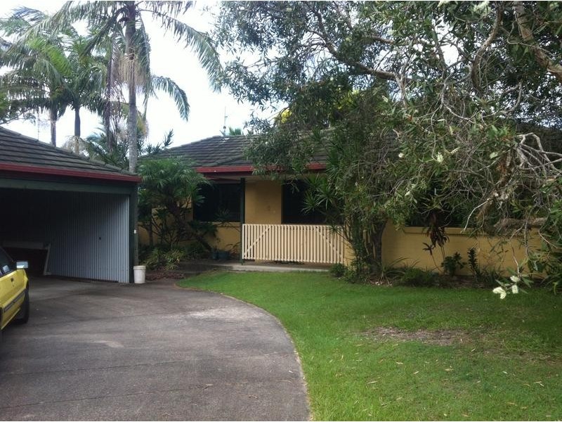 6 Mangobark Court, Suffolk Park NSW 2481