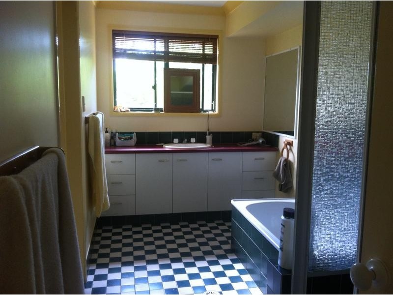 6 Mangobark Court, Suffolk Park NSW 2481