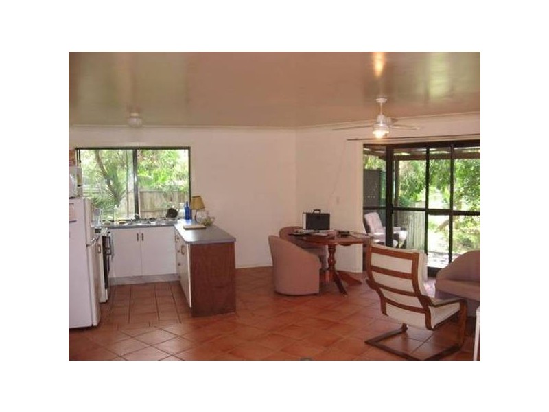 2/43 Julian Rocks Drv, Byron Bay NSW 2481