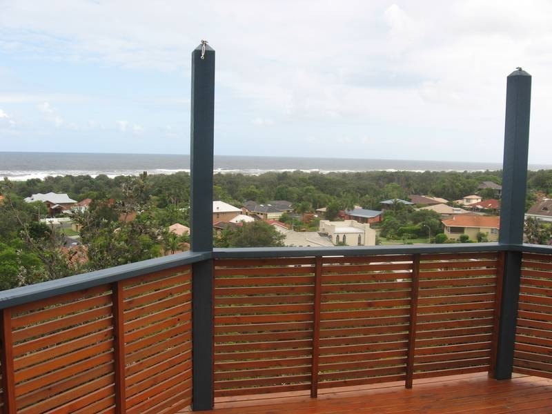 18 Pacific Vista Drive, Byron Bay NSW 2481