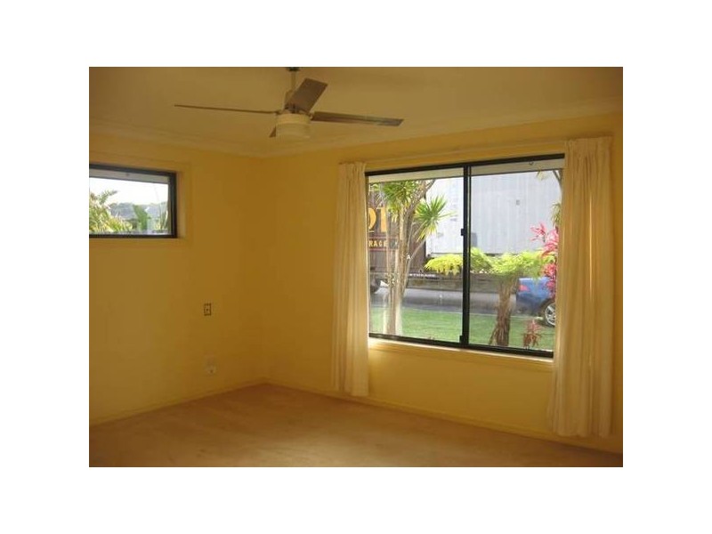 14 Honeysuckle Drive, Suffolk Park NSW 2481