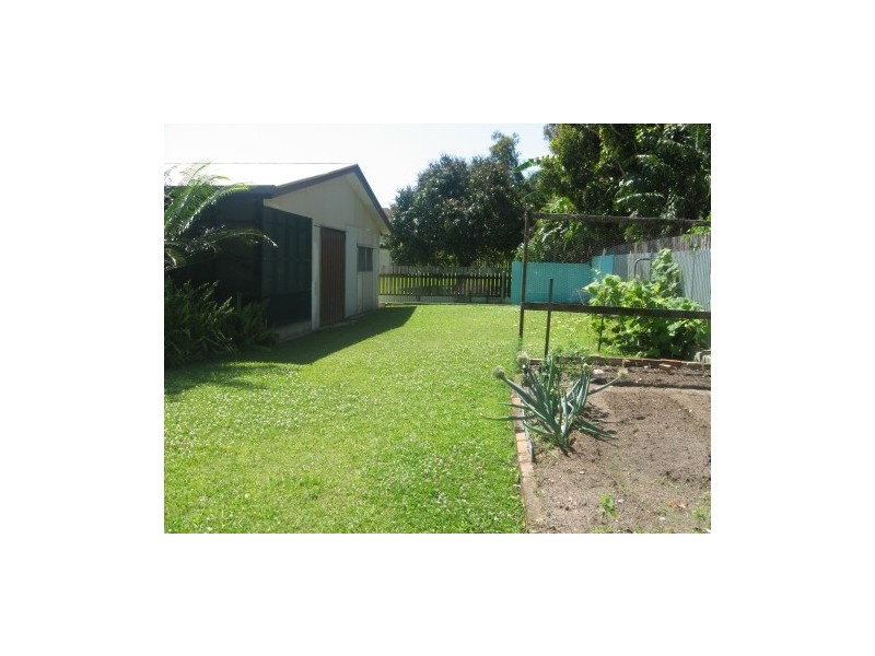 19 Bangalow Road, Byron Bay NSW 2481