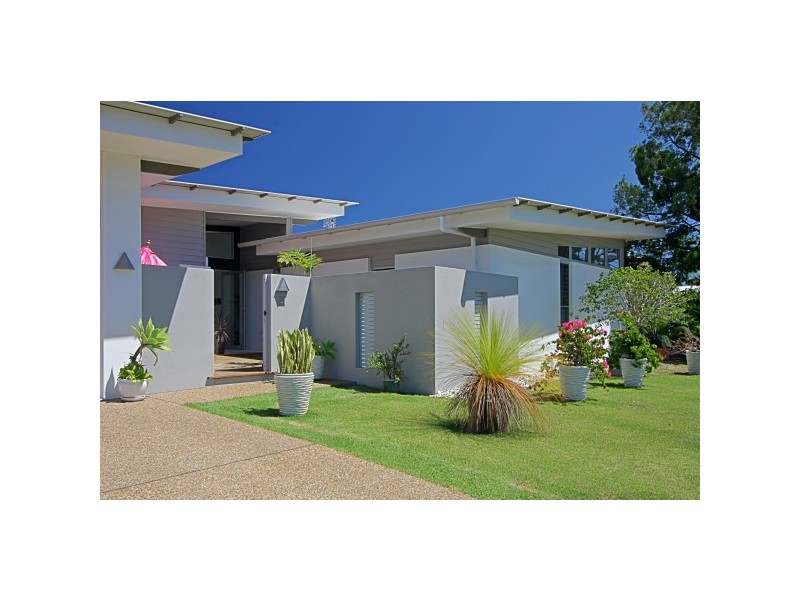 1 Honeysuckle Drive, Byron Bay NSW 2481