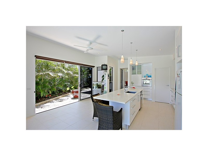 1 Honeysuckle Drive, Byron Bay NSW 2481