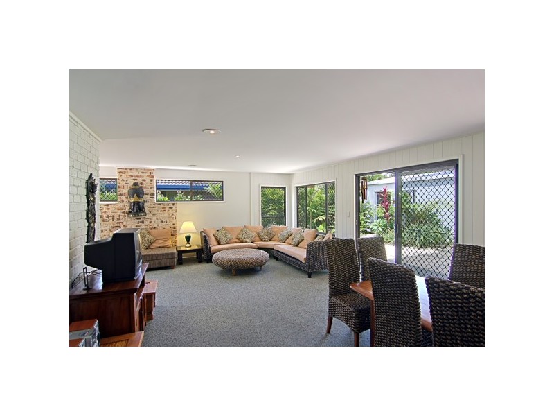 9 Hayter Street, Suffolk Park NSW 2481