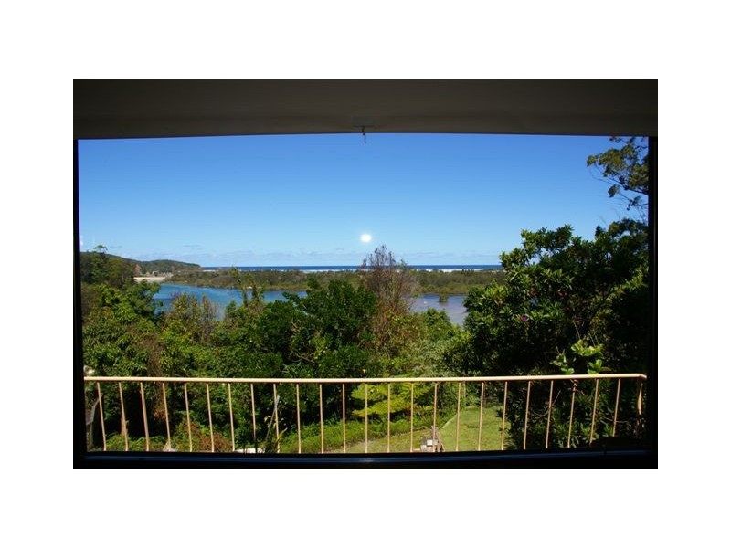 5 Leonard St, Nambucca Heads NSW 2448