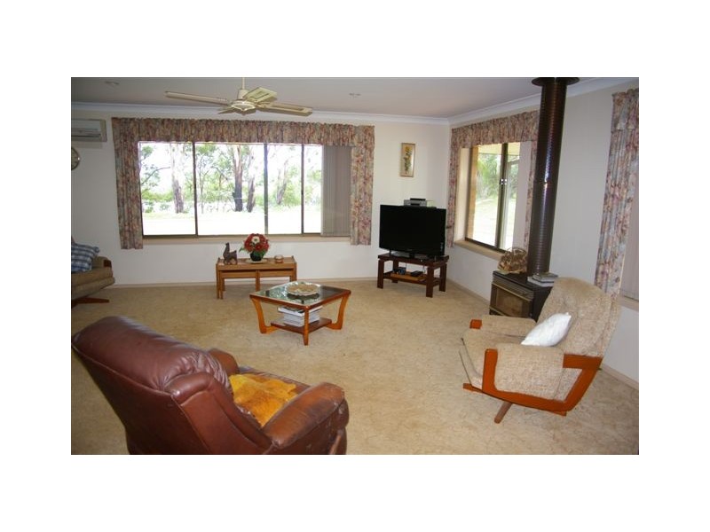 40 Figtree Road, Macksville NSW 2447