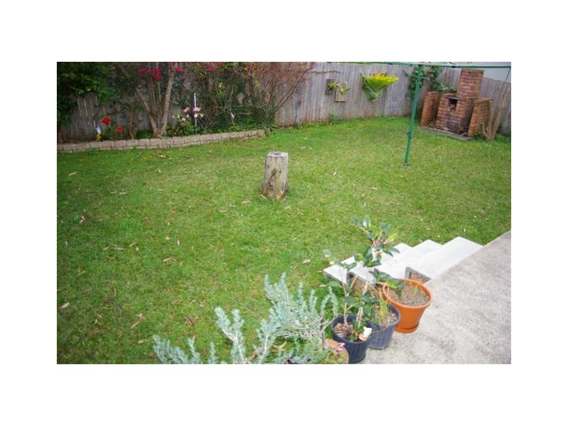 2/11 Treleaven Street, Hyland Park NSW 2448