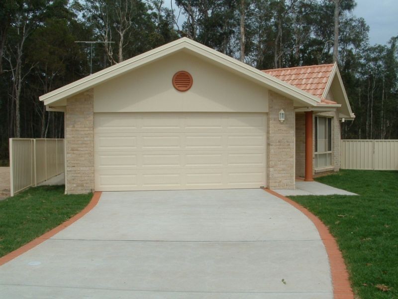 11 Julianne Court, Hyland Park NSW 2448