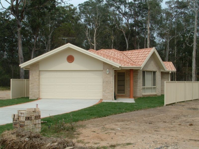 11 Julianne Court, Hyland Park NSW 2448