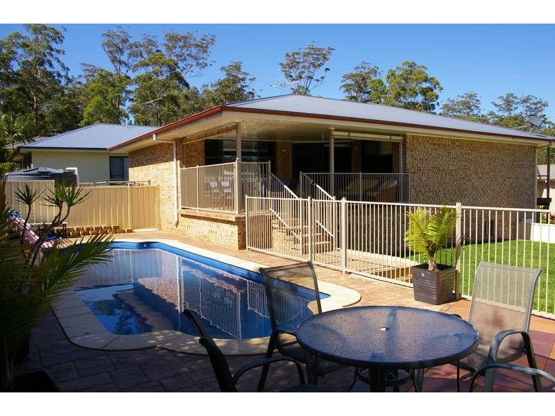 6 Julie Ann Court, Hyland Park NSW 2448