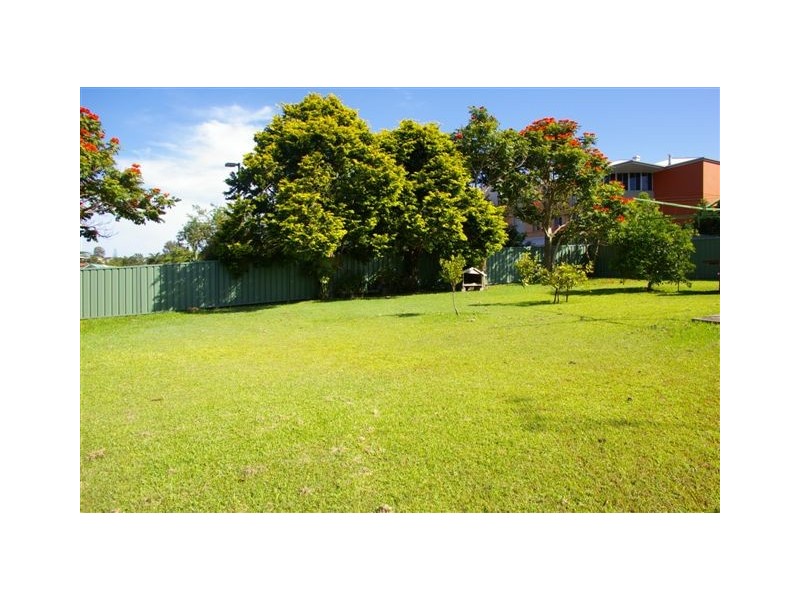 18 Riverside Drive, Nambucca Heads NSW 2448