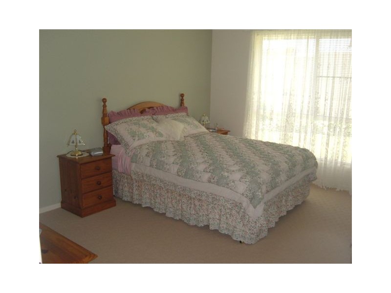 12 Grant Crescent, Macksville NSW 2447
