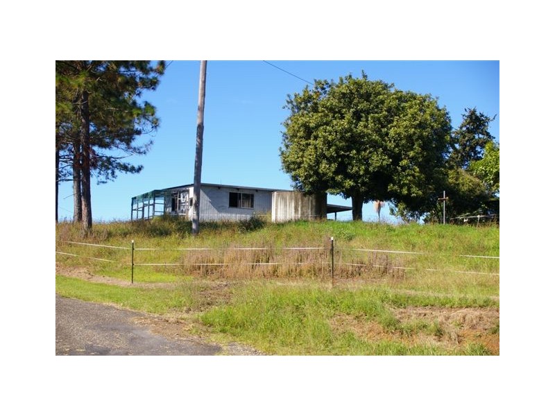 41 Albert Drive, Macksville NSW 2447