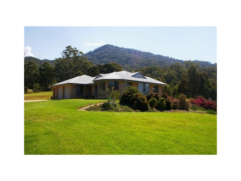 Valla NSW 2448
