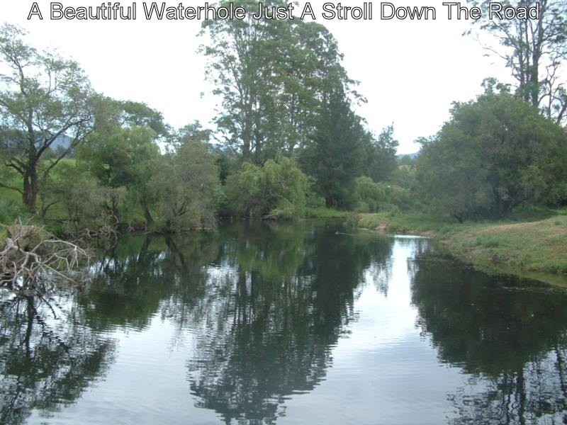 10 Greenhills Road, Taylors Arm NSW 2447