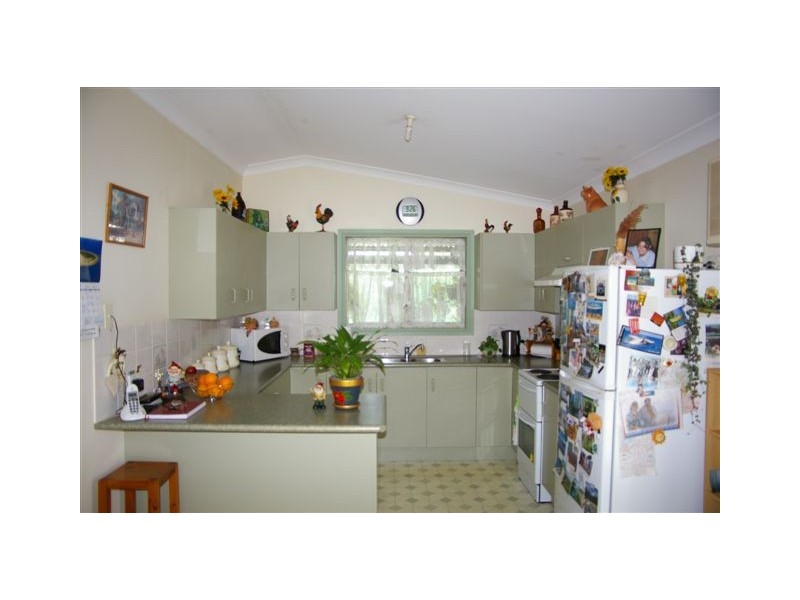 9 Grant Crescent, Macksville NSW 2447